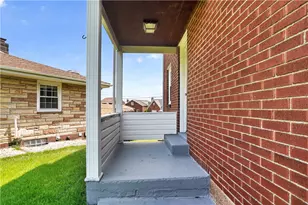 1010 Elmwood St, Port Vue, PA 15133 - Photo 19