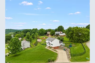 371 Annuity Dr, South Franklin, PA 15301 - Photo 3