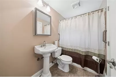 416 Veronica Dr, Pittsburgh, PA 15235 - Photo 13