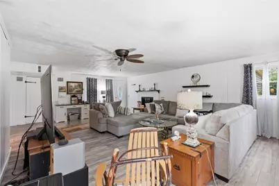 205 Woodland, Neshannock Township, PA 16105 - Photo 3