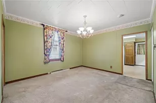 212 S 4th St, Youngwood, PA 15697 - Photo 5