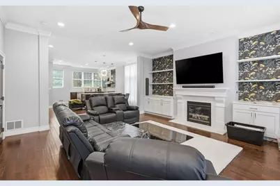 390 Bradley St, Pittsburgh, PA 15211 - Photo 7