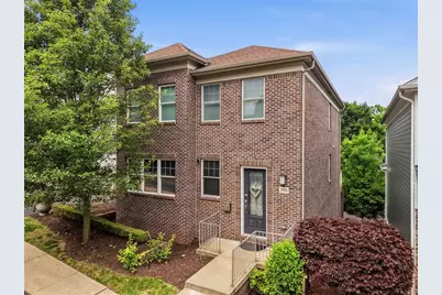 390 Bradley St, Pittsburgh, PA 15211 - Photo 1