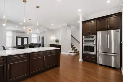 390 Bradley St, Pittsburgh, PA 15211 - Photo 3