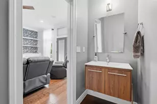 390 Bradley St, Pittsburgh, PA 15211 - Photo 13