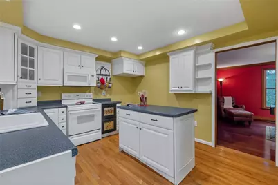 9610 Fox Rd, Pittsburgh, PA 15237 - Photo 13