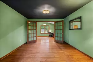 9610 Fox Rd, Pittsburgh, PA 15237 - Photo 19