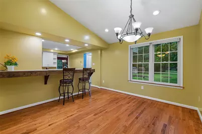 9610 Fox Rd, Pittsburgh, PA 15237 - Photo 17