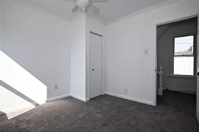 697 E Main St, Monongahela, PA 15063 - Photo 11