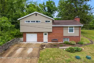 372 Chartiers Run Rd, Chartiers, PA 15317 - Photo 1