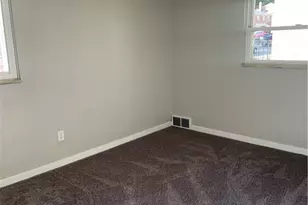3912-3914 Meadowbrook Blvd, Pittsburgh, PA 15227 - Photo 13
