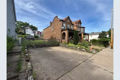 135 Rochelle St, Pittsburgh, PA 15210 - Photo 1