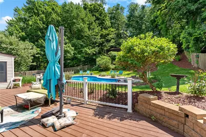 104 Oakwood Dr, Jefferson Hills, PA 15025 - Photo 37