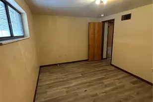 935 Russellwood Ave, Stowe Township, PA 15136 - Photo 27