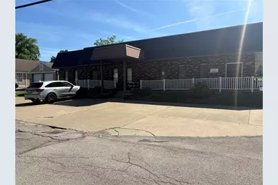 773 Pershing St, Ellwood City, PA 16117 - Photo 3