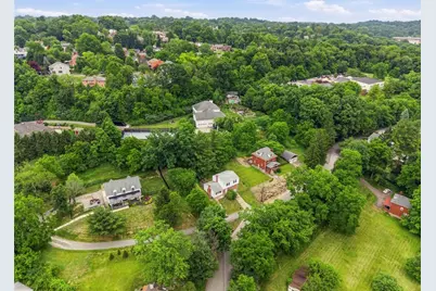 386 Old Gilkeson Road, Pittsburgh, PA 15228 - Photo 33