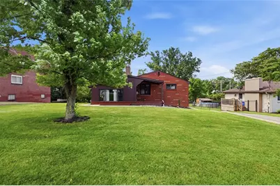 4404 Gateway Drive, Monroeville, PA 15146 - Photo 3