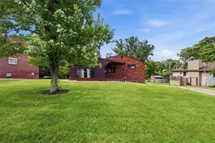 4404 Gateway Dr, Monroeville, PA 15146 - Photo 3