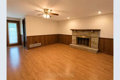 2410 Willow Dr, Murrysville, PA 15632 - Photo 3