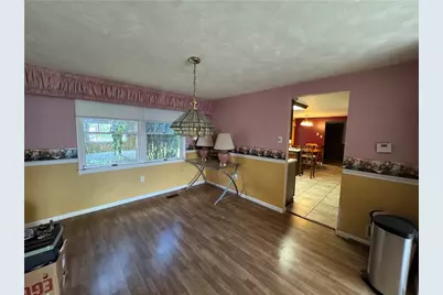 2410 Willow Dr, Murrysville, PA 15632 - Photo 9