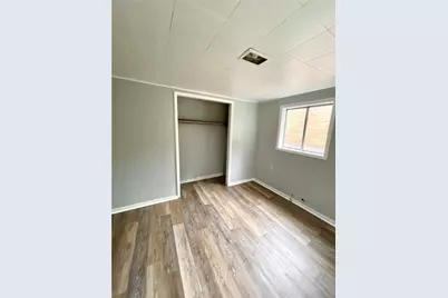1068 Beaver Rd, Ambridge, PA 15003 - Photo 3