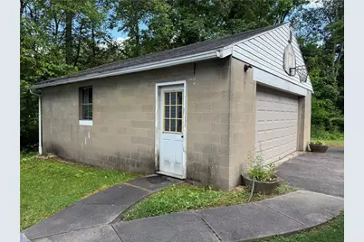 1792 State Route 356, Allegheny Township, PA 15656 - Photo 11