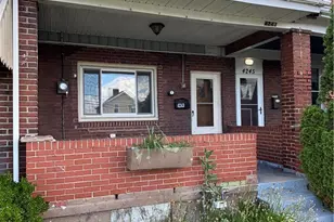 4243 Gladstone St, Pittsburgh, PA 15207 - Photo 1