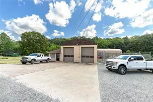 3275 Hills Church Rd, Murrysville, PA 15632 - Photo 3