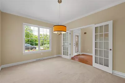 1557 Staunton Dr, Moon/Crescent Twp, PA 15108 - Photo 5