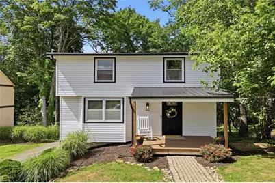 238 Grant Avenue, Ross Twp, PA 15237 - Photo 1