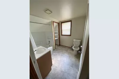 3923 Davis Ave, Munhall, PA 15120 - Photo 11