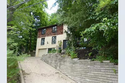 226 Seminole Drive, Pittsburgh, PA 15228 - Photo 3
