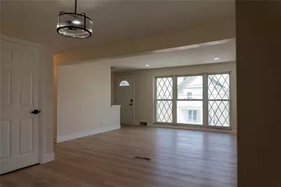 2107 Plainview Ave, Pittsburgh, PA 15226 - Photo 5