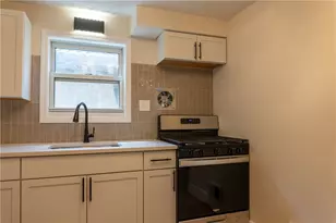 2107 Plainview Ave, Pittsburgh, PA 15226 - Photo 7