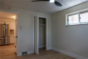 2107 Plainview Ave, Pittsburgh, PA 15226 - Photo 11