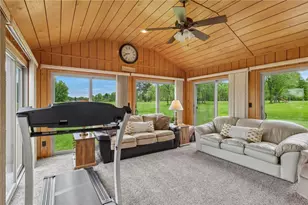 244 W Beechwood Rd, North Beaver Township, PA 16112 - Photo 29