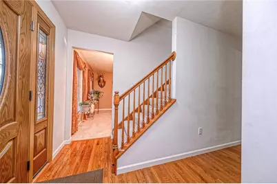 417 Farrington Dr, Seven Fields Boro, PA 16046 - Photo 9