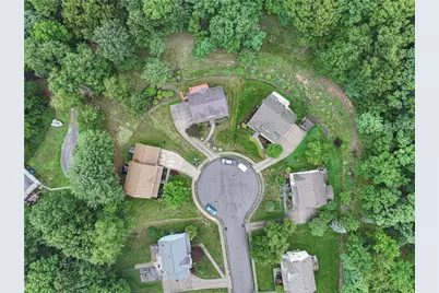 417 Farrington Dr, Seven Fields Boro, PA 16046 - Photo 41
