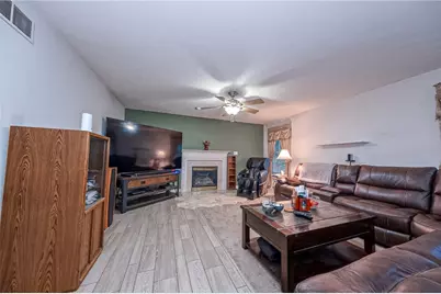 417 Farrington Dr, Seven Fields Boro, PA 16046 - Photo 17