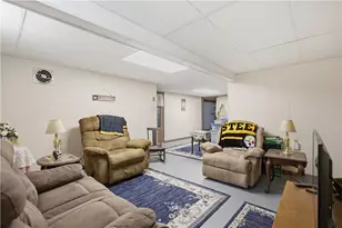 1705 Arona Rd, Hempfield Township, PA 15642 - Photo 19