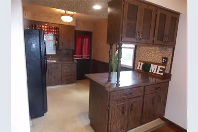 2654 Lenz Ave, Harmony Township, PA 15003 - Photo 9