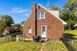 1784 Woodside Dr, Economy, PA 15003 - Photo 23