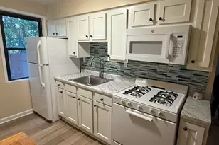 118 Delaware Dr, Coraopolis, PA 15108 - Photo 3