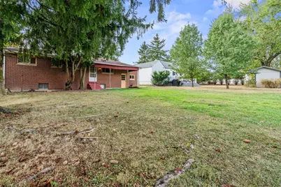111 Hickory Dr, Chippewa Township, PA 15010 - Photo 37
