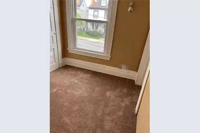 376 Vermont Ave, Rochester, PA 15074 - Photo 11