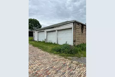 376 Vermont Ave, Rochester, PA 15074 - Photo 27