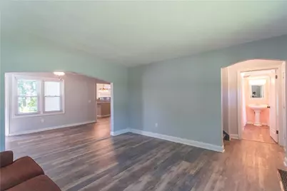 523 Western Avenue, Brighton Township, PA 15009 - Photo 5