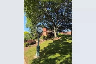 1066 Pennsbury Blvd, Pittsburgh, PA 15205 - Photo 17