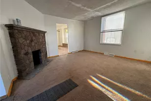 842 Cedar Ave, Sharon, PA 16146 - Photo 3