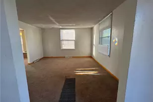 842 Cedar Ave, Sharon, PA 16146 - Photo 5